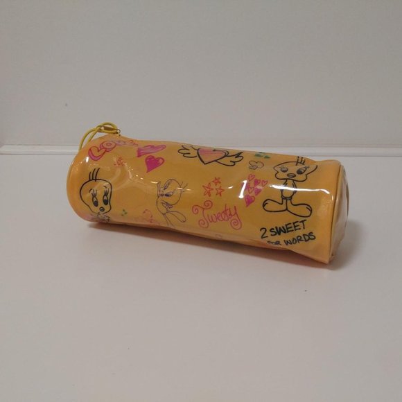 Tweety Bird Plastic Pencil Holder. - Picture 2 of 5